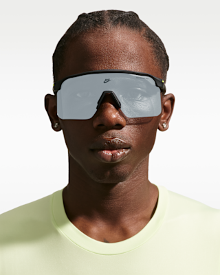 Nike+Expedition+Shield.png
